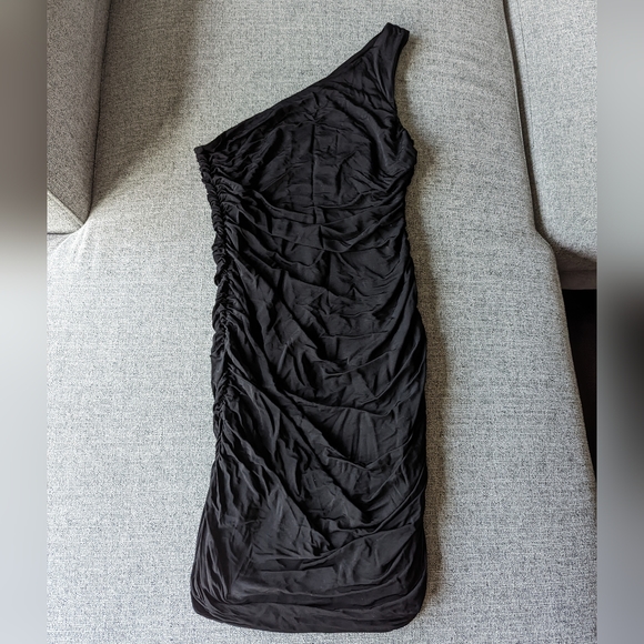 H&M One Shoulder Mini Dress - Picture 7 of 8